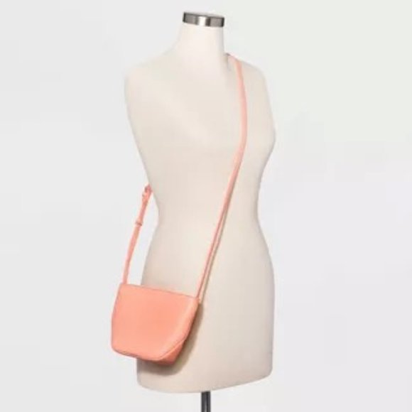 - A NEW DAY CROSSBODY BAG SHOULDER BAG CORAL NEW WITH TAGS! - Picture 2 of 11